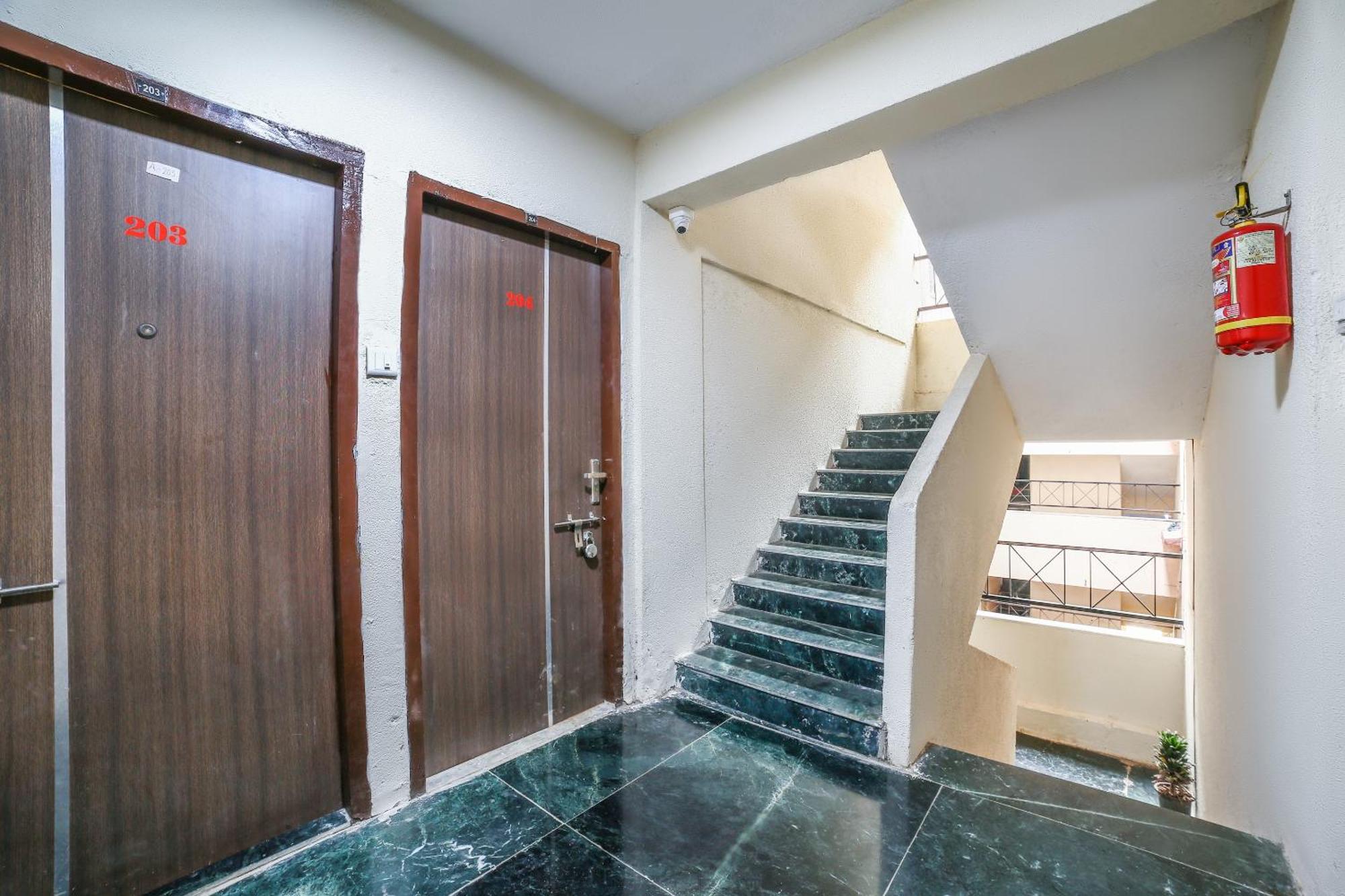 Hotel O Megha Villa Gorhe エクステリア 写真